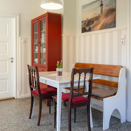 Lotsenhaus Апартаменты